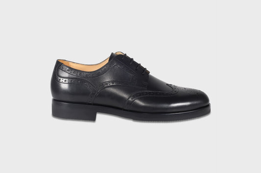 Leather brogue shoes for men